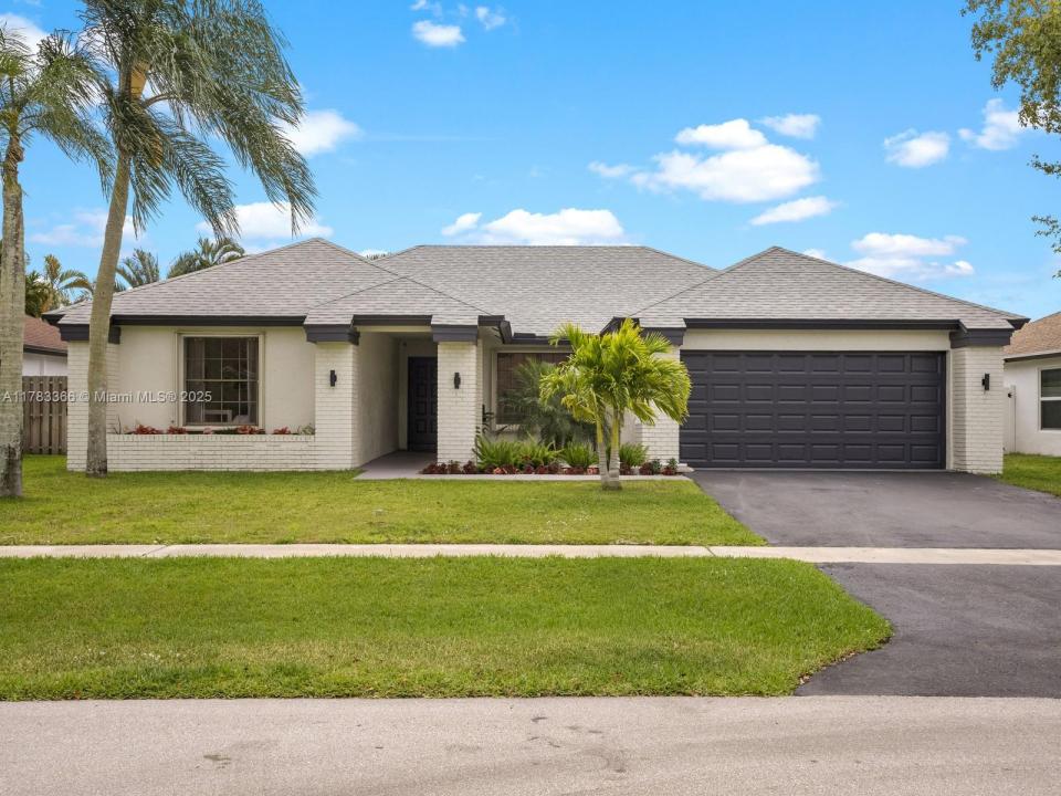 10174 S 182nd Ln S, Boca Raton, FL 33498