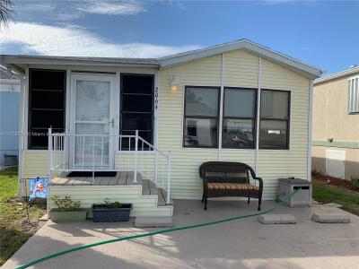 2064 Nettles Blvd, Jensen Beach, FL 34957