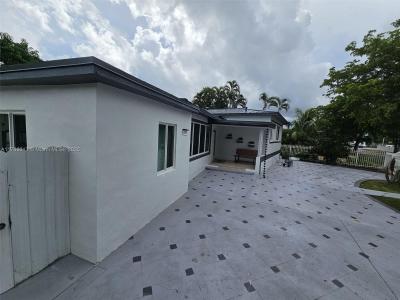 12585 NE Miami Ct, North Miami, FL 33161