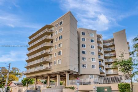 102 SW 6th Ave 204, Miami, FL 33130