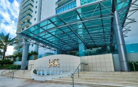 1331 Brickell Bay Dr 2108, Miami, FL 33131