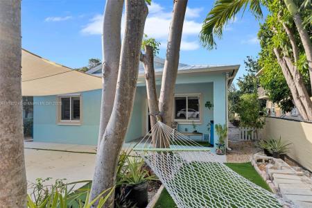 460 Lime Dr, Key Largo, FL 33037