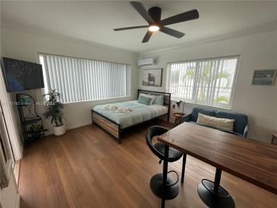 316 Walnut 3, Hollywood, FL 33019