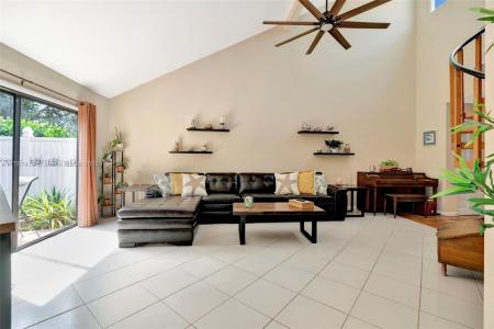 17068 Traverse Cir, Jupiter, FL 33477