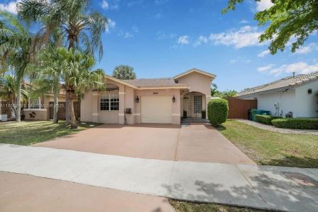 16917 SW 146th Ct, Miami, FL 33177