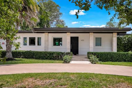 4251 SW 95th Ave, Miami, FL 33165