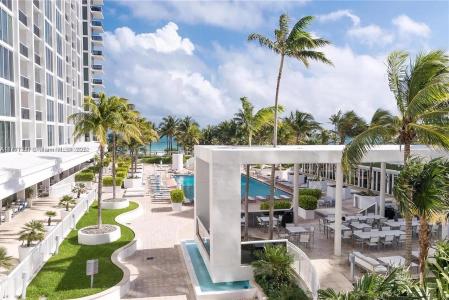 10275 Collins Ave 219, Bal Harbour, FL 33154