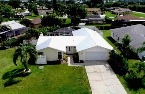 2515 SE Petit Ln 2515, Port St. Lucie, FL 34952