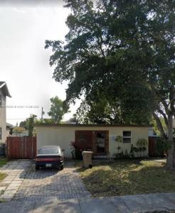 4230 SW 57th Ave, Davie, FL 33314