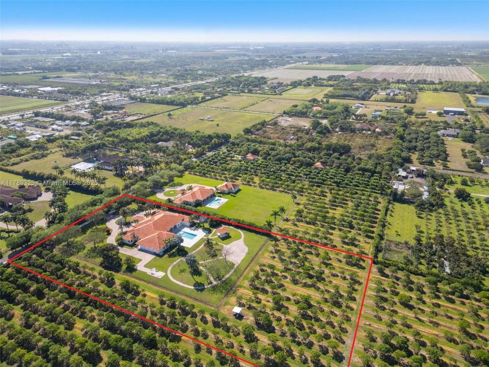 14950 SW 179th Ave, Miami, FL 33196