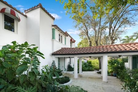 3026 Flamingo Dr, Miami Beach, FL 33140