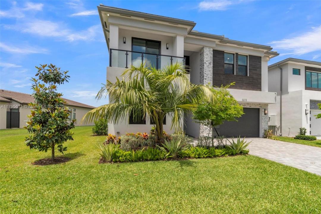 8215 Crystal Downs Ave, Boca Raton, FL 33434