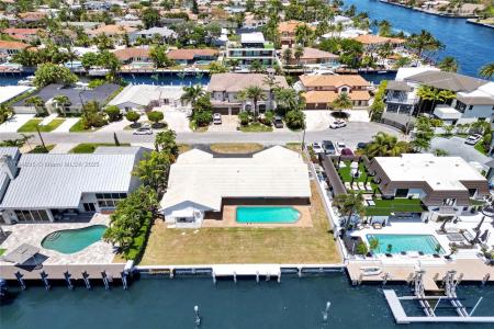 3080 NE 42nd St, Fort Lauderdale, FL 33308