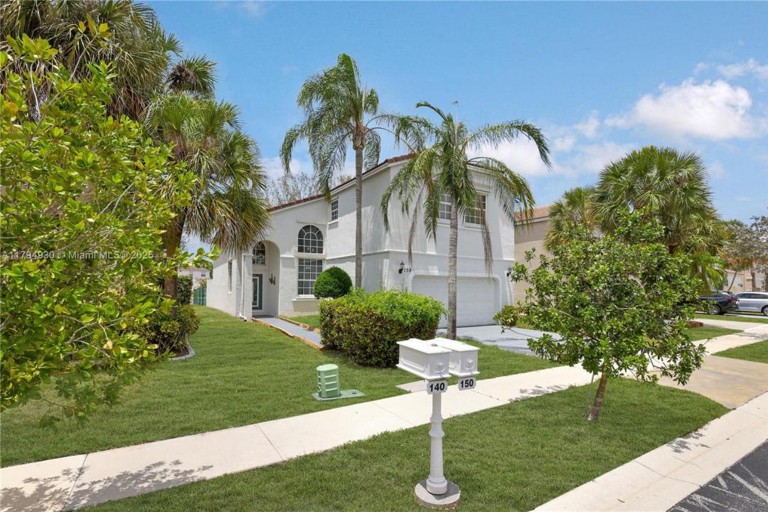 150 NW 151st Ave, Pembroke Pines, FL 33028