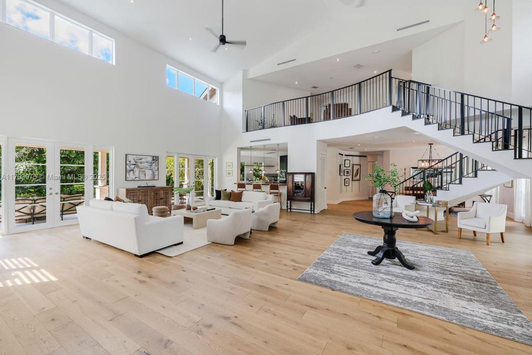 6910 SW 145th Ter, Palmetto Bay, FL 33158