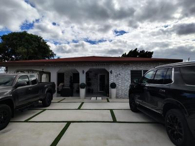 224 E 42nd St, Hialeah, FL 33013