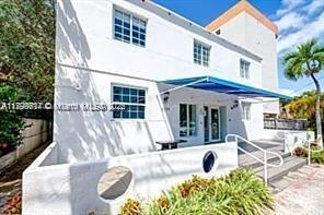 7734 Abbott Ave 105, Miami Beach, FL 33141