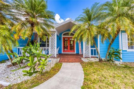 146 NE Blueberry lane, Jensen Beach, FL 34957
