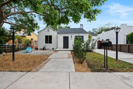 534 NW 50th St, Miami, FL 33127
