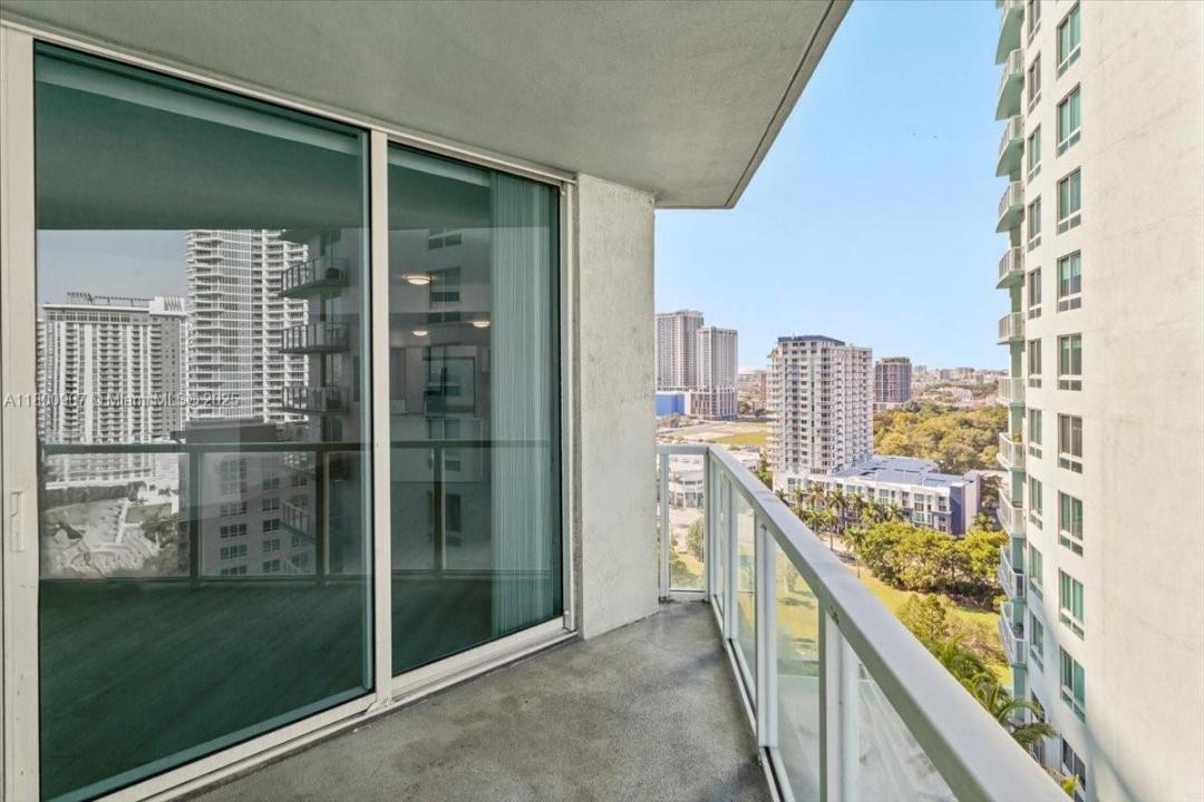 1900 N Bayshore Dr 1810, Miami, FL 33132