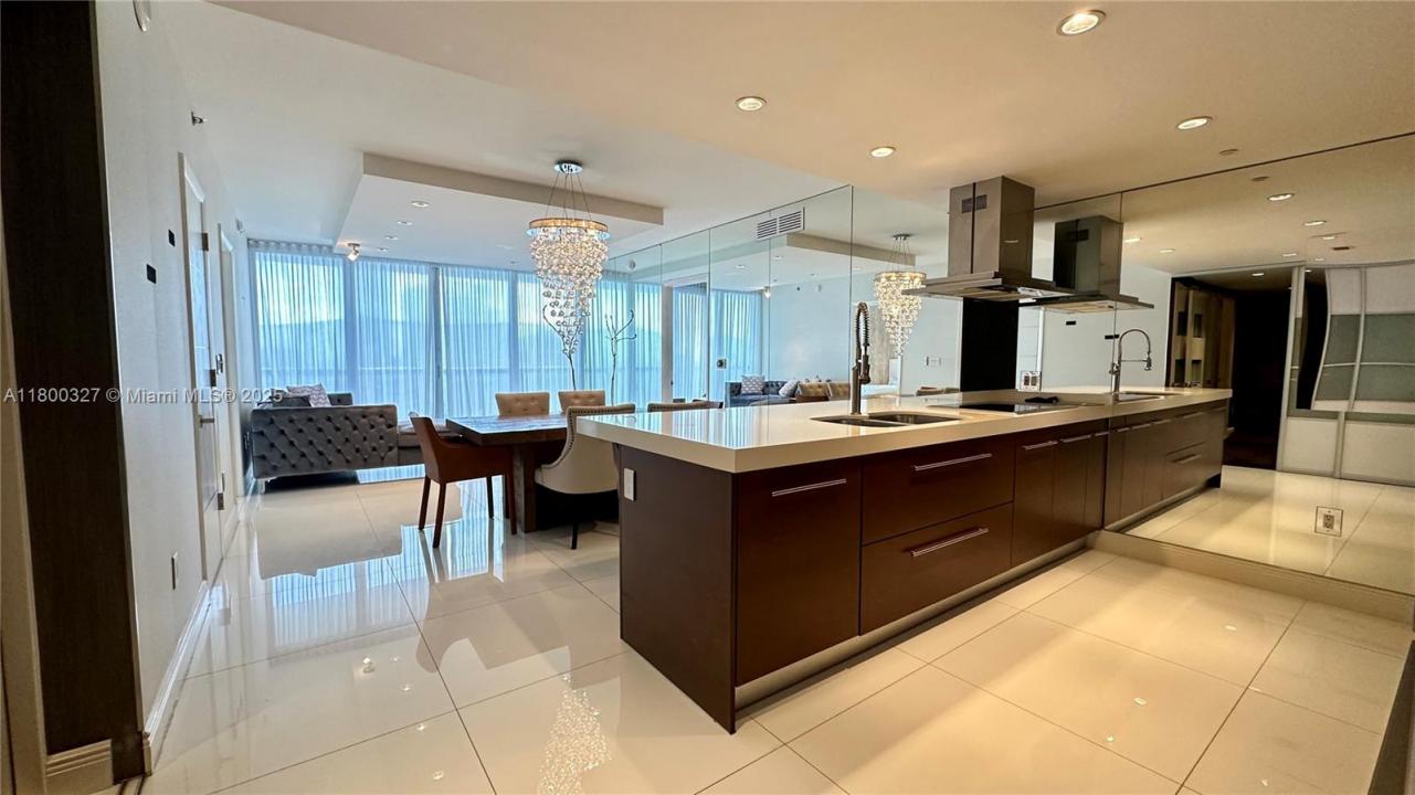 495 Brickell Ave. 4403, Miami, FL 33131