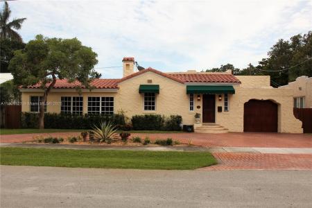 804 SE 10th St, Fort Lauderdale, FL 33316