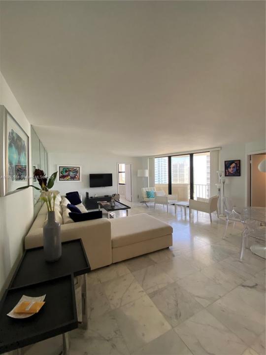 Riviera Beach, FL 33404