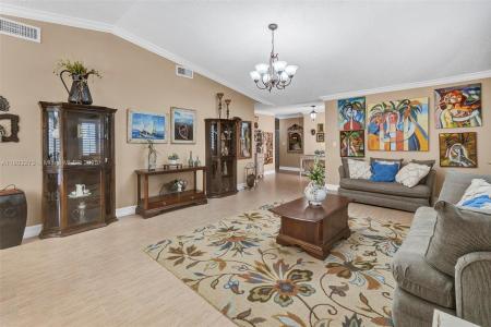 13338 SW 8th Ln, Miami, FL 33184