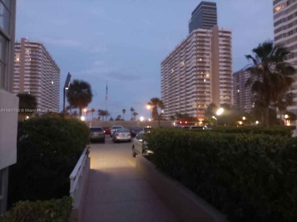 1965 S Ocean Dr 2A, Hallandale Beach, FL 33009