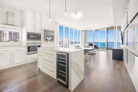 2020 N Bayshore Dr 2001, Miami, FL 33137