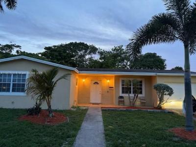 3991 NW 36th Ter, Lauderdale Lakes, FL 33309