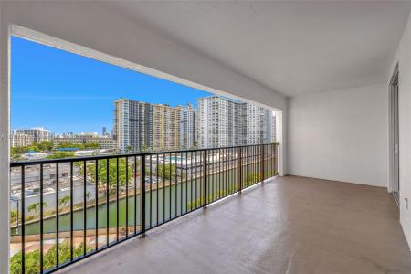 17150 N Bay Rd 2814, Sunny Isles Beach, FL 33160