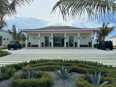 12 Bahamas, Florida, USA