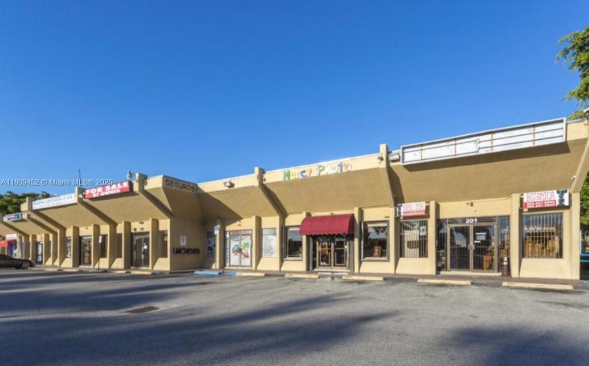 3960 W 16th Ave 204, Hialeah, FL 33012