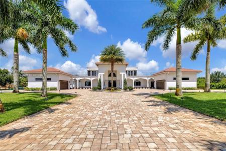 4610 SW 178th Ave, Southwest Ranches, FL 33331