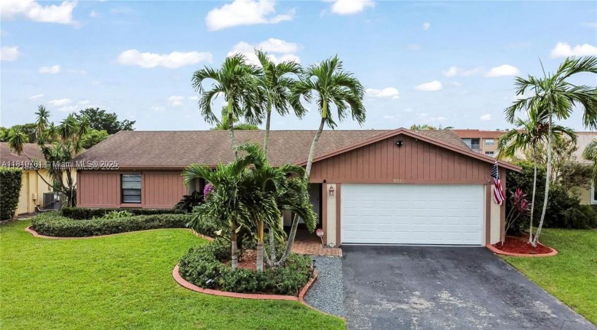 9510 NW 31st Pl, Sunrise, FL 33351