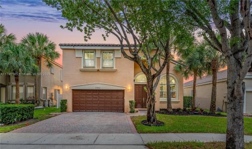 5064 SW 164th Ave, Miramar, FL 33027
