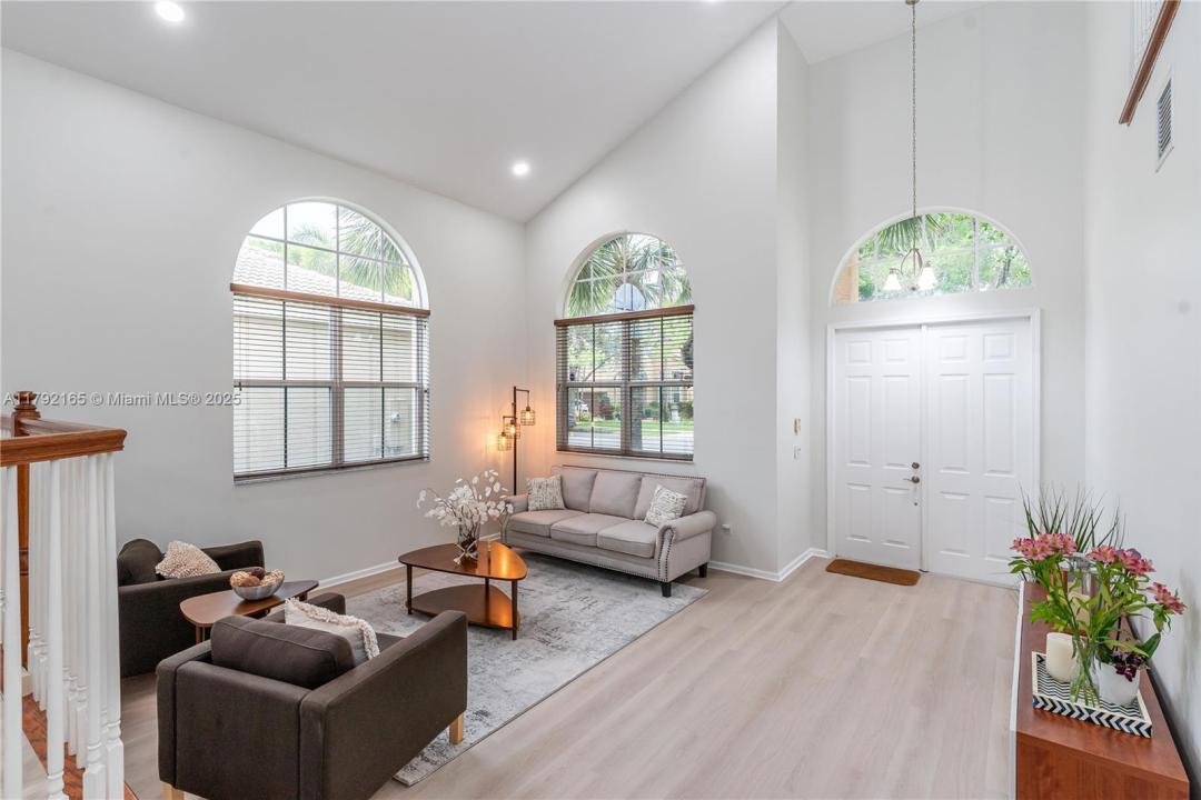 5064 SW 164th Ave, Miramar, FL 33027