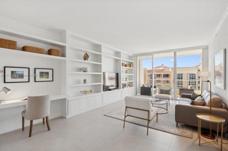 713 Crandon Blvd PH-3, Key Biscayne, FL 33149