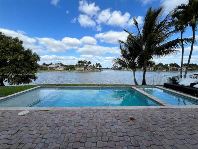 2011 NW 139th Ter 2011, Pembroke Pines, FL 33028