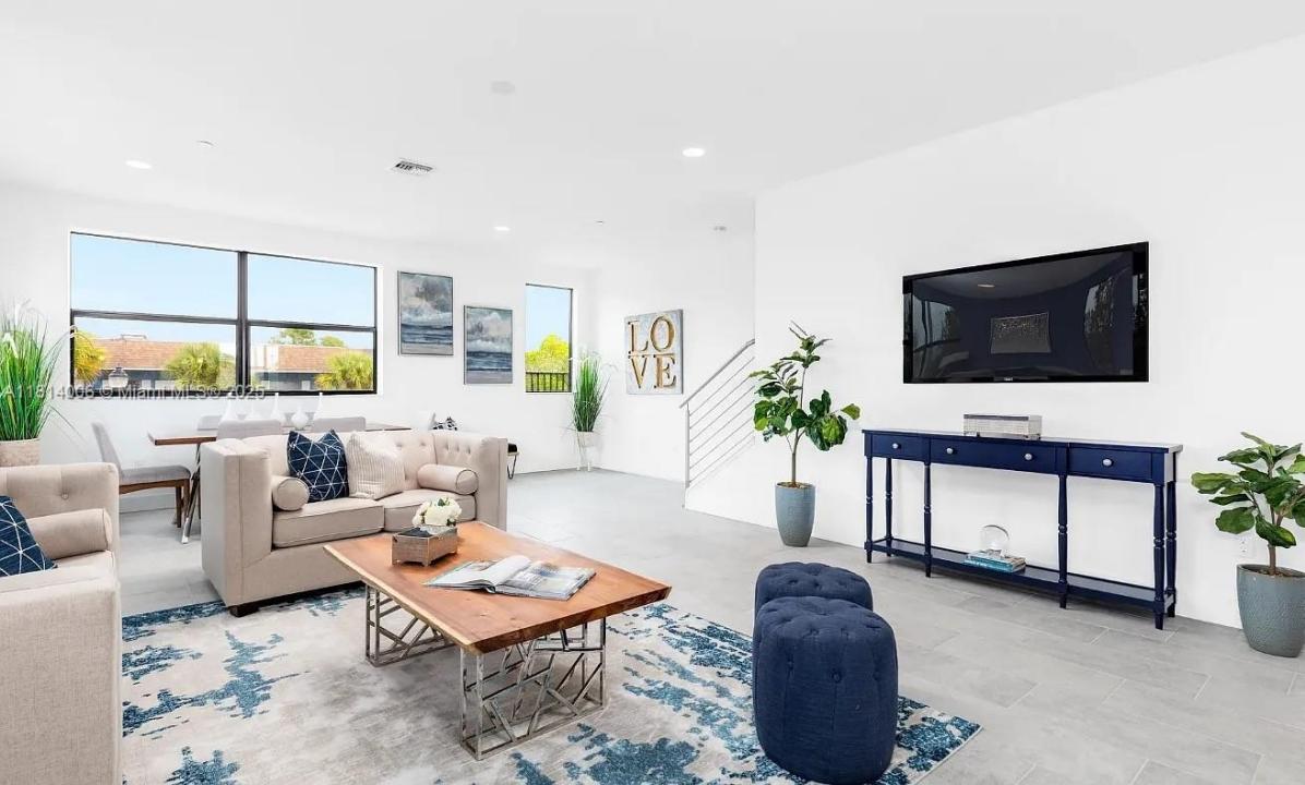 1405 N Dixie Hwy 4, Fort Lauderdale, FL 33304