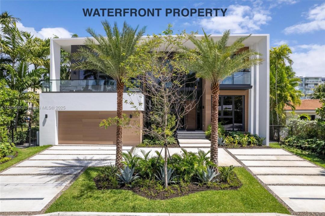 10161 E Broadview Dr, Bay Harbor Islands, FL 33154