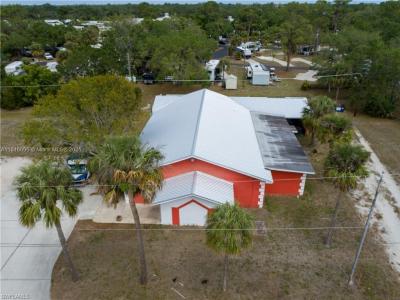 140 Jaycee-Lyons Dr, La Belle, FL 33935