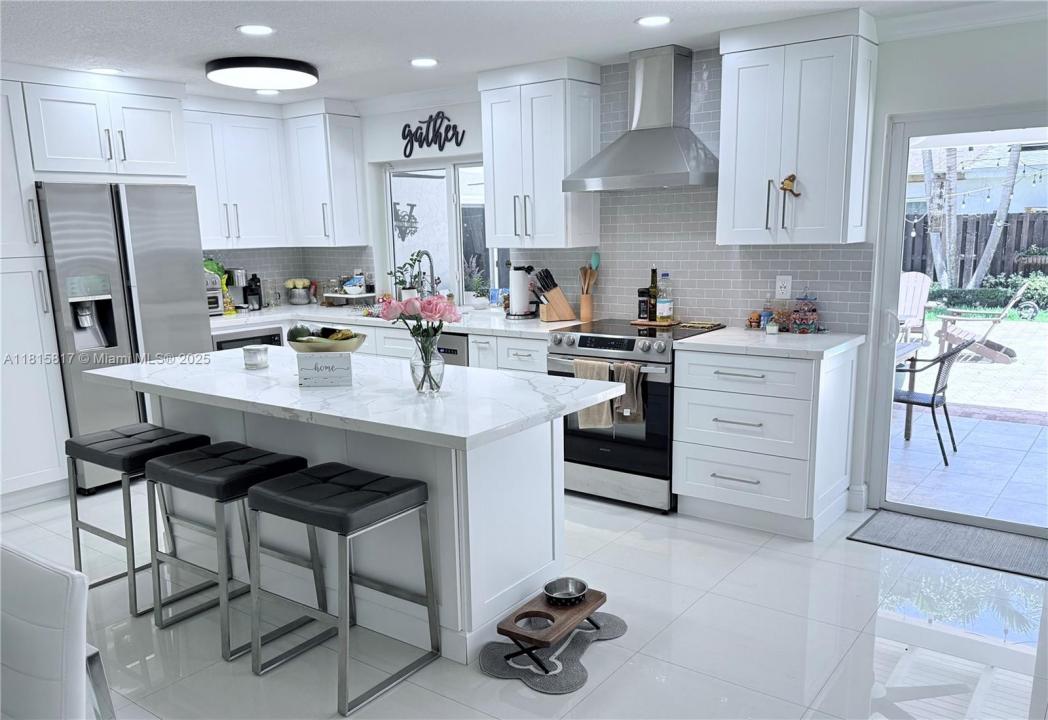 10421 SW 128th Ave, Miami, FL 33186