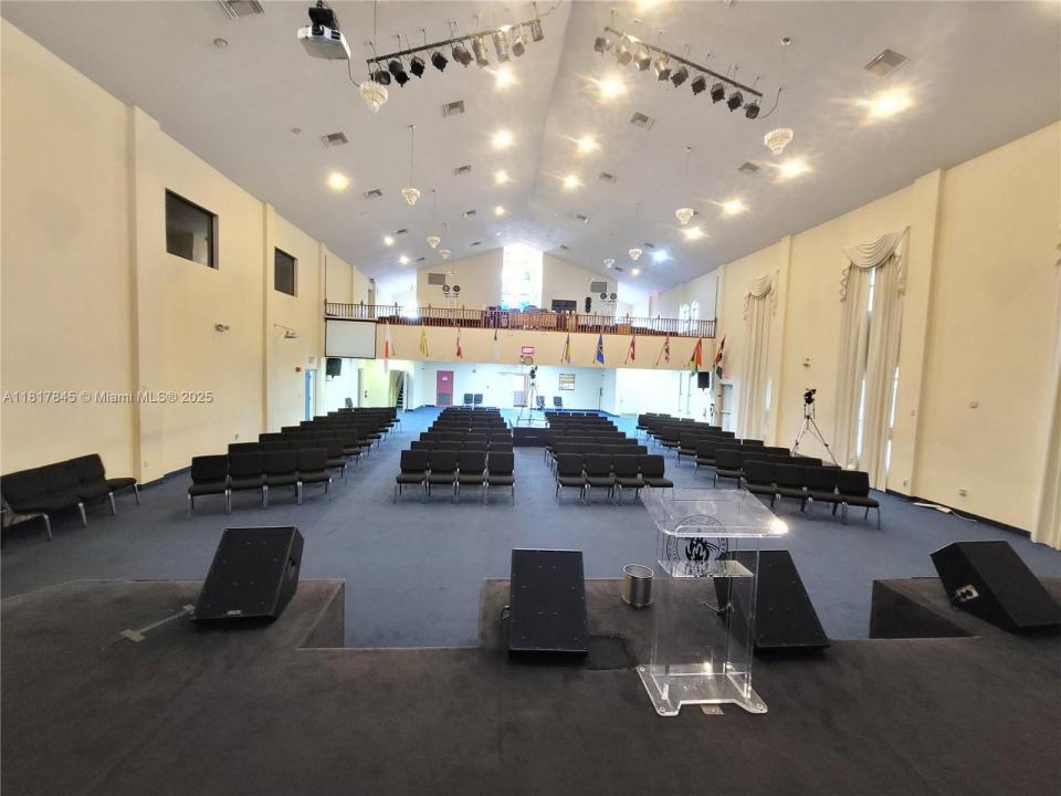 18291 NW 23rd Ave, Miami Gardens, FL 33056