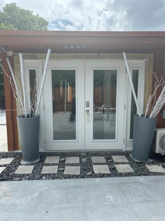 7441 NW 33rd St 1, Lauderhill, FL 33319