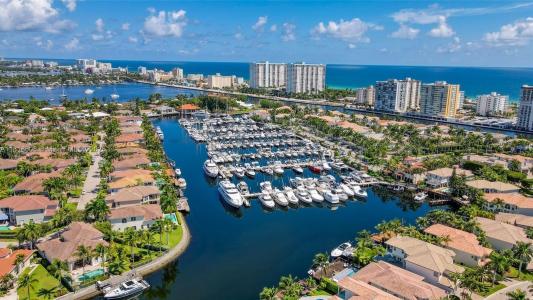 1580 Shoreline Way, Hollywood, FL 33019