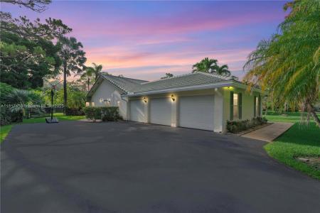 5942 NW 71st Ter, Parkland, FL 33067