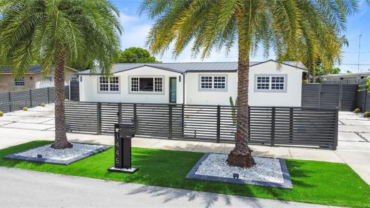 1445 NW 195th St, Miami Gardens, FL 33169