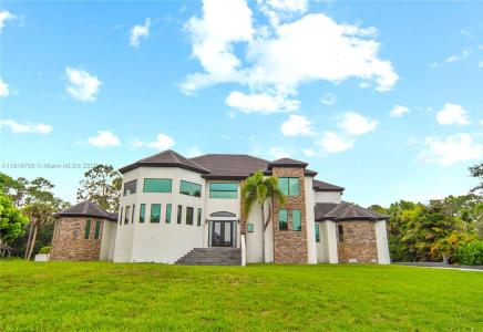 16189 Alexander Run, Jupiter, FL 33478